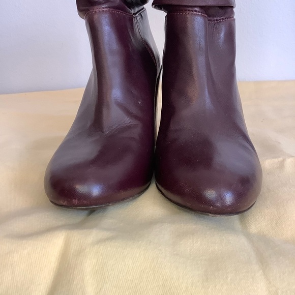 Vince Leather Fold Over Heeled Ankle Boots Sz-7 - Picture 3 of 9